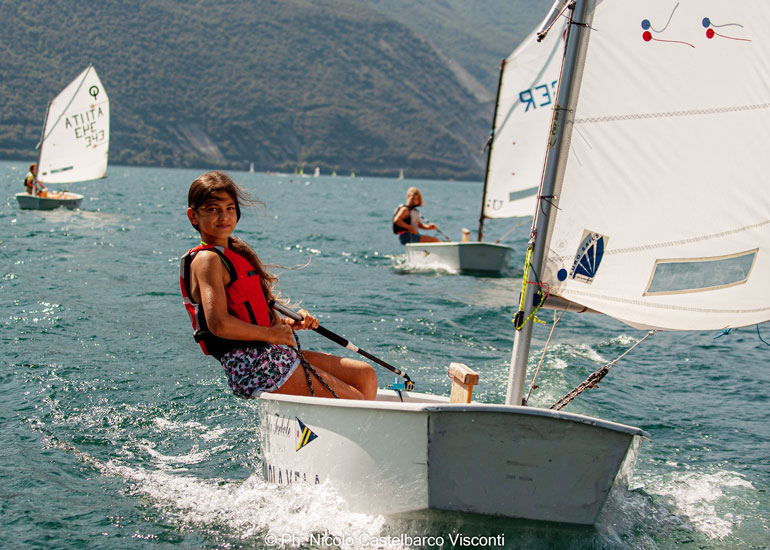 Circolo Vela Torbole | Dinghy Sailing school