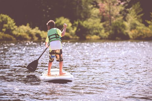VELA, SUP E WINDSURF: LA FORMULA VINCENTE DEL SUMMER CAMP 2021