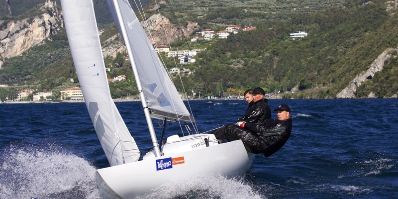 15^ Wagner Cup-6° Trofeo Bertamini classe Dragoni a "RUS 76"