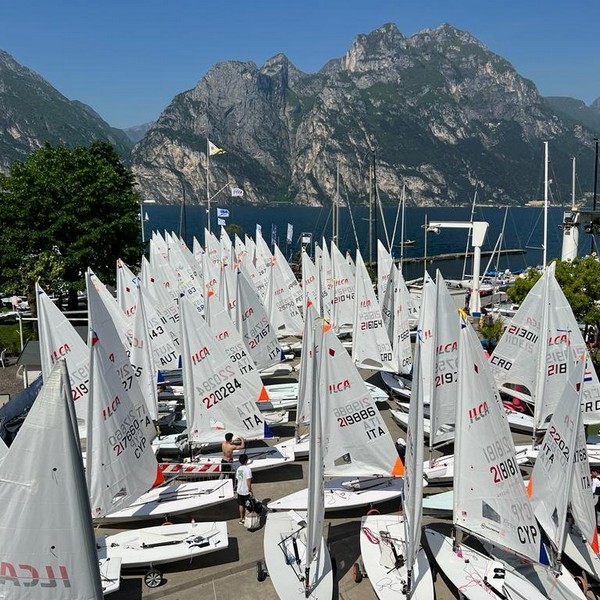 Good start for over 500 racers in Torbole